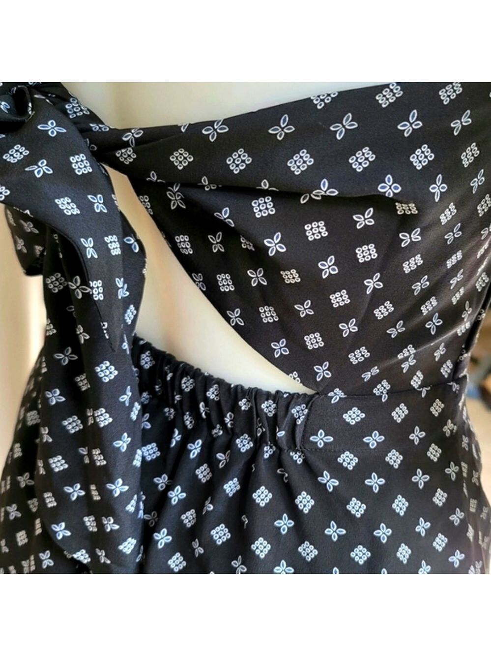 Club Monaco Strapless Dress
